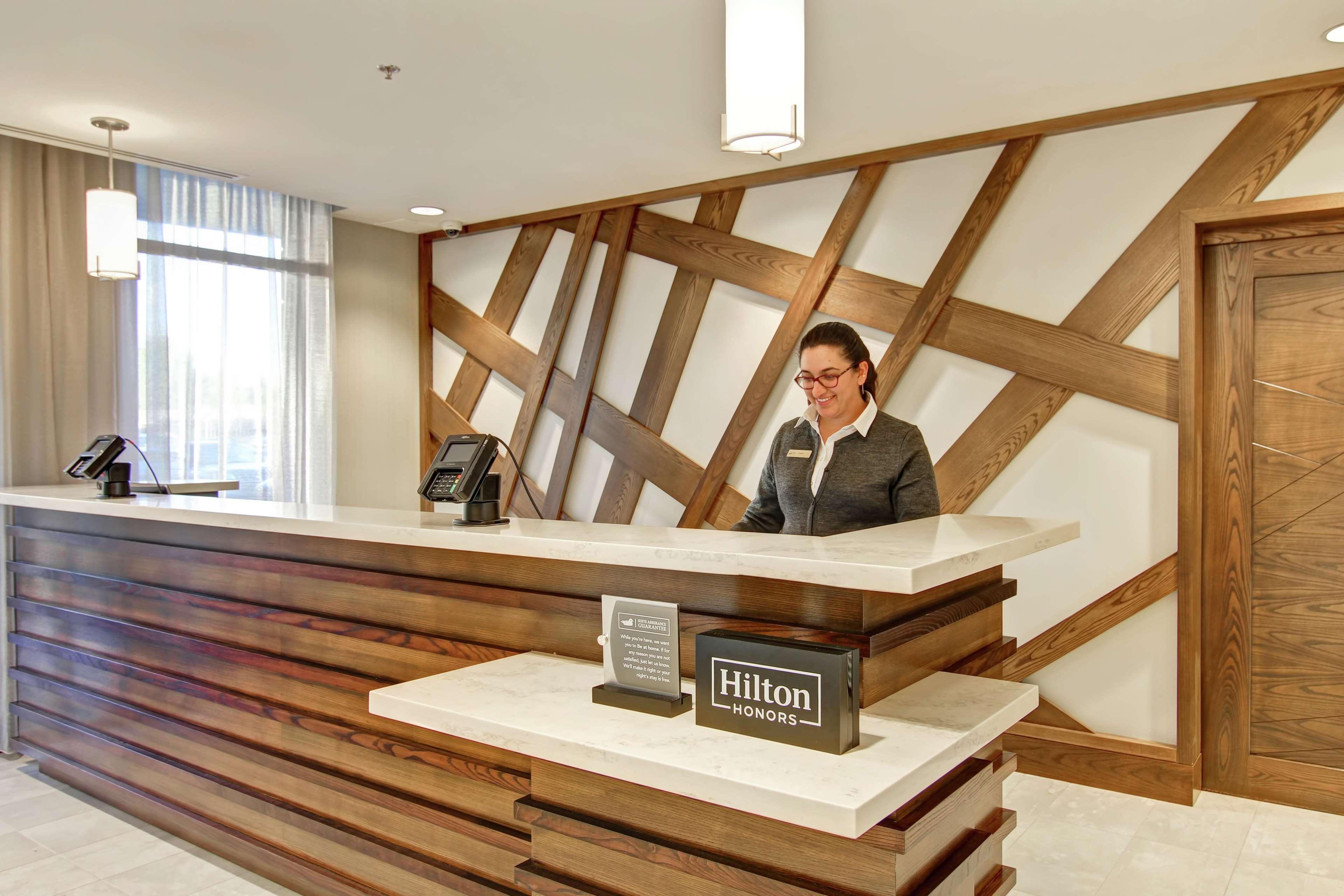 Homewood By Hilton Kanata Hotel 3*