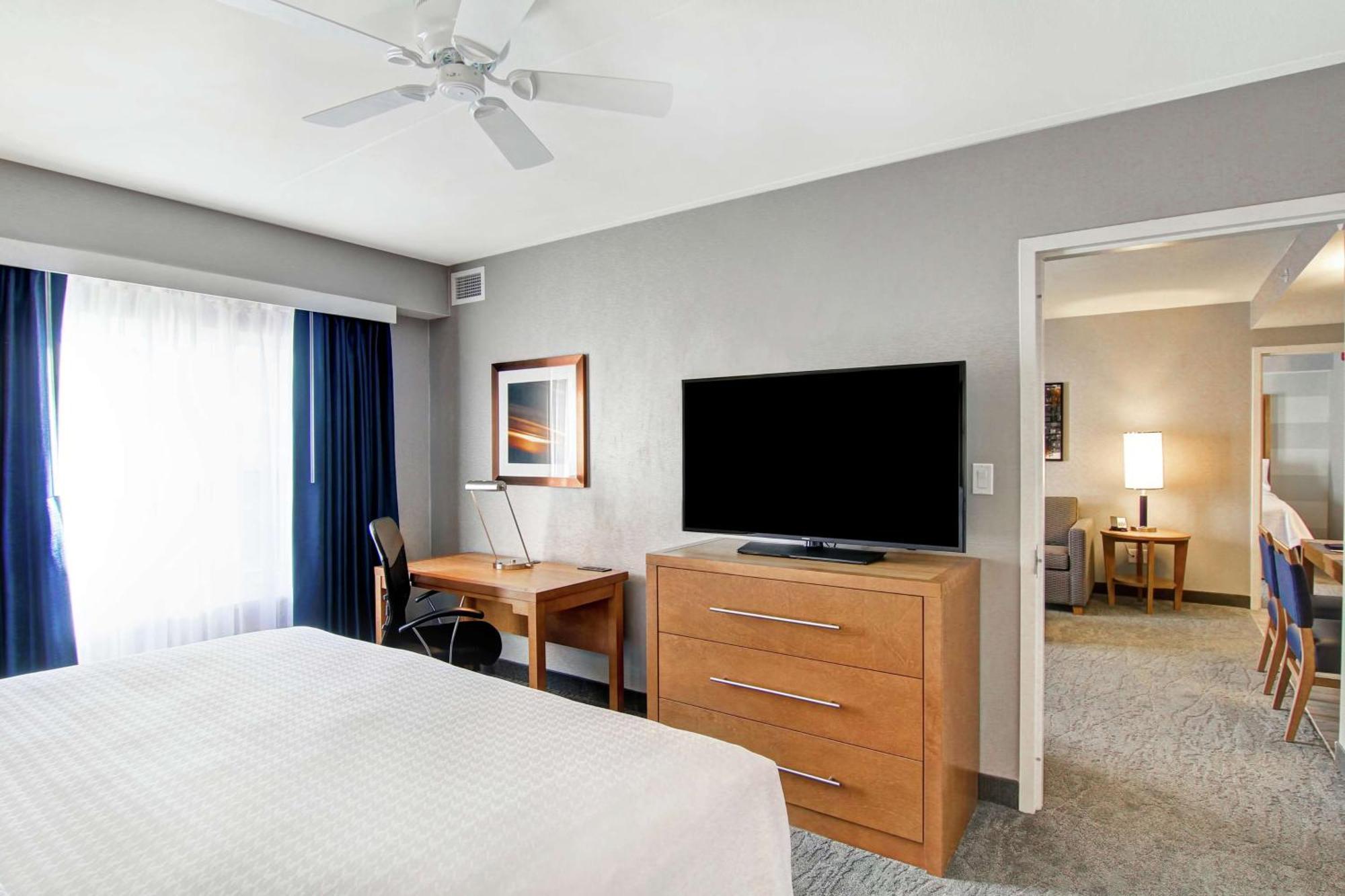 Homewood By Hilton Kanata 3*